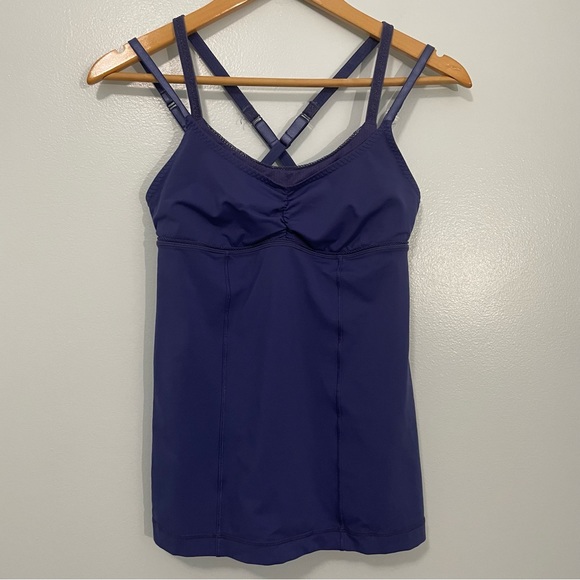 Lululemon Warrior 1 Hot Yoga Tank Cadet Blue Size 6 - Picture 2 of 8